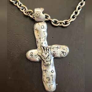 Vintage Napier Textured&Engraved Silver Cross Necklace